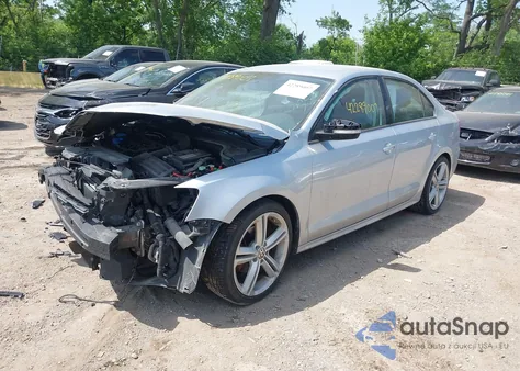2014 Volkswagen Jetta 1.8T Se from USA, damaged, VIN 3VWD17AJ8EM313717